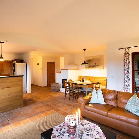 Ferienhaus Zur Kleinen Dhron Holiday home Beuren (Trier-Saarburg)