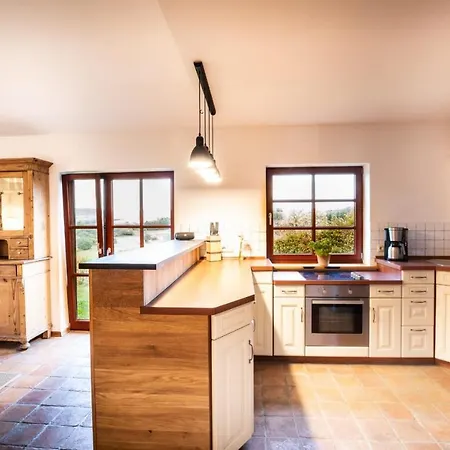 Ferienhaus Zur Kleinen Dhron Holiday home Beuren (Trier-Saarburg)
