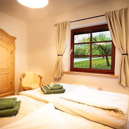 Ferienhaus Zur Kleinen Dhron Holiday home *